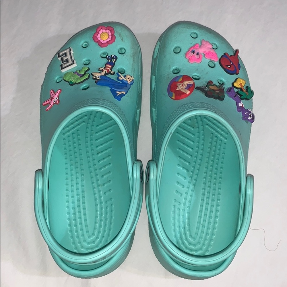 Crocs